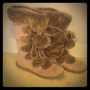 ✨SALE✨Aero Fur Boots